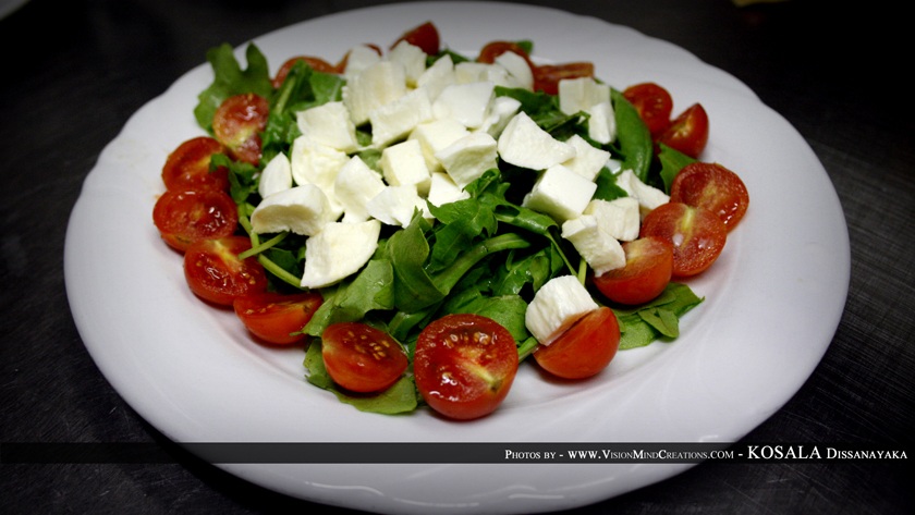 Insalata Rucola Pachino e Tonno