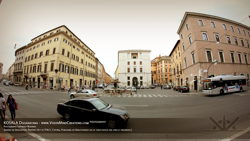  Piazza di Sant'Andrea della Valle